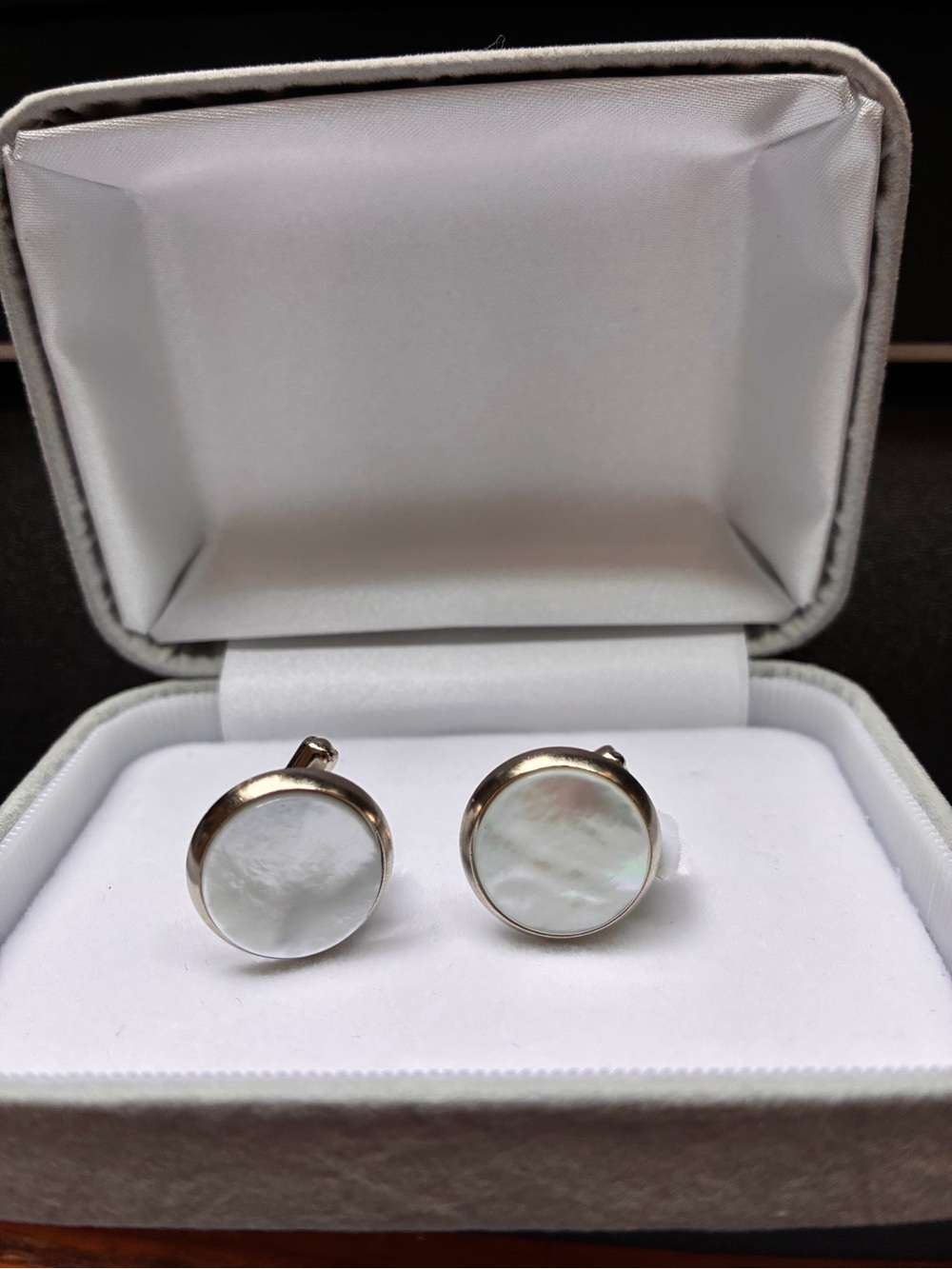 Silver-Tone Mother of Pearl Round Cuff Links